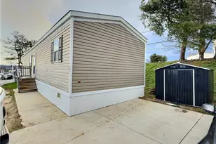 421 Fawn Dr, Canton Township, PA 15301 - Photo 5