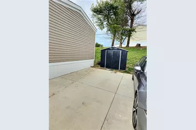 421 Fawn Dr, Canton Township, PA 15301 - Photo 3