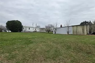 465 Isle Rd, Franklin Township, PA 16001 - Photo 19