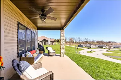 1207 Bellfield Ct, Salem Township, PA 15601 - Photo 7