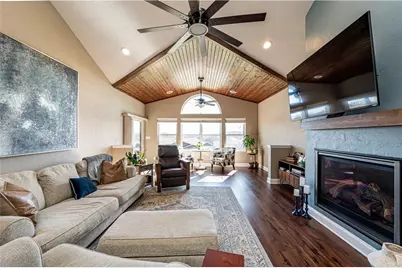 1207 Bellfield Ct, Salem Township, PA 15601 - Photo 27