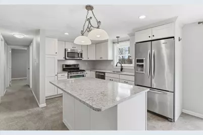 18 Crestwood Dr, Cecil, PA 15321 - Photo 11