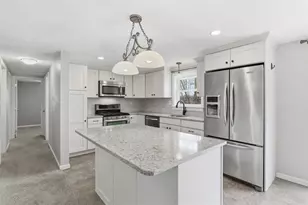 18 Crestwood Dr, Cecil, PA 15321 - Photo 11