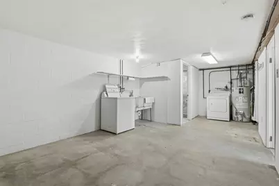 18 Crestwood Dr, Cecil, PA 15321 - Photo 29