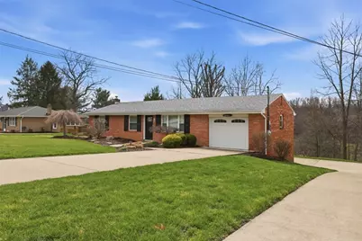 18 Crestwood Dr, Cecil, PA 15321 - Photo 3