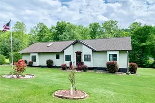 198 Leslie Rd, Middlesex Township, PA 16059 - Photo 1