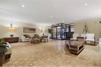 220 N Dithridge St #704, Pittsburgh, PA 15213 - Photo 3