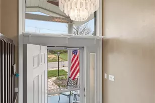 109 Peffer St, Harmony Boro, PA 16063 - Photo 7