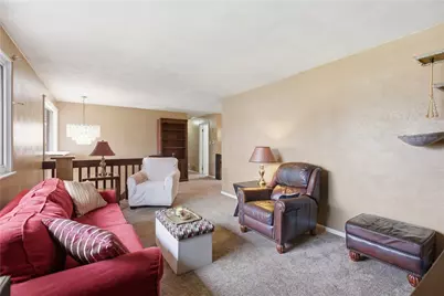 109 Peffer St, Harmony Boro, PA 16063 - Photo 9