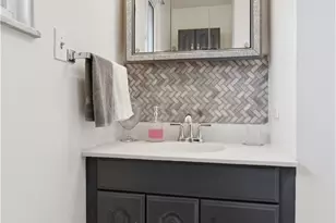 109 Peffer St, Harmony Boro, PA 16063 - Photo 25