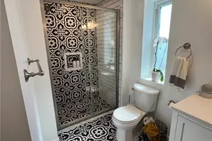 1827 Lowrie St, Pittsburgh, PA 15212 - Photo 21