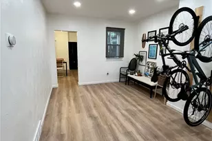 1827 Lowrie St, Pittsburgh, PA 15212 - Photo 7