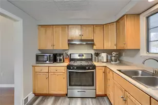 1823 Polk St, Aliquippa, PA 15001 - Photo 15