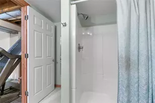 4708 Bert Dr, Monroeville, PA 15146 - Photo 29