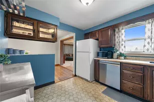 4708 Bert Dr, Monroeville, PA 15146 - Photo 17