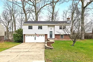 103 Valleyview Dr, Cranberry Township, PA 16066 - Photo 1