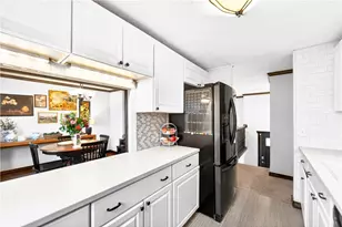 103 Valleyview Dr, Cranberry Township, PA 16066 - Photo 11