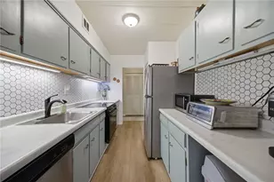 53 Highland Rd, Bethel Park, PA 15102 - Photo 11