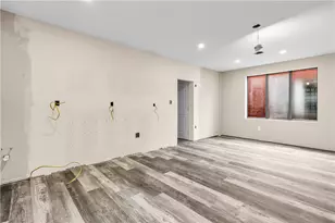 2146 Ardmore Blvd, Pittsburgh, PA 15221 - Photo 9