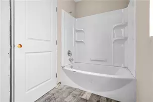 2146 Ardmore Blvd, Pittsburgh, PA 15221 - Photo 27