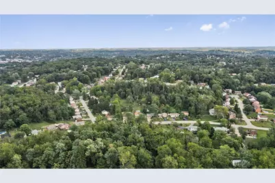 636 Clifton Road, Bethel Park, PA 15102 - Photo 17