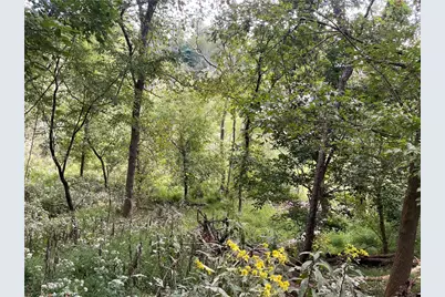 636 Clifton Road, Bethel Park, PA 15102 - Photo 9