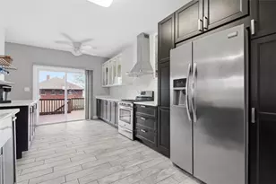 1301 Mississippi Ave, Pittsburgh, PA 15216 - Photo 9