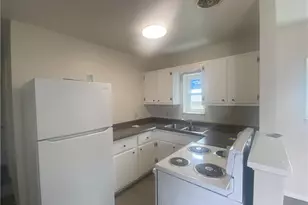 319 Spring St, Latrobe, PA 15650 - Photo 3