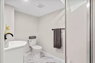 419 MacArthur St, Stowe Township, PA 15136 - Photo 25