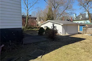 5633 Northumberland St, Pittsburgh, PA 15217 - Photo 3