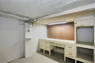 740 Pershing St, Ellwood City, PA 16117 - Photo 17