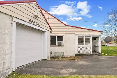 87 Rosemont Ave., Westmont Hilltop School District, PA 15905 - Photo 3