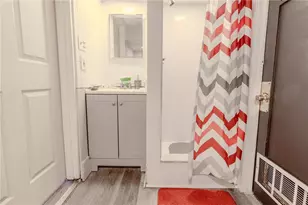 121 Sumner Ave, Pittsburgh, PA 15221 - Photo 21