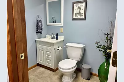 11091 Belaire Dr, North Huntingdon, PA 15642 - Photo 47