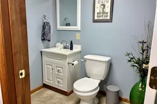 11091 Belaire Dr, North Huntingdon, PA 15642 - Photo 47