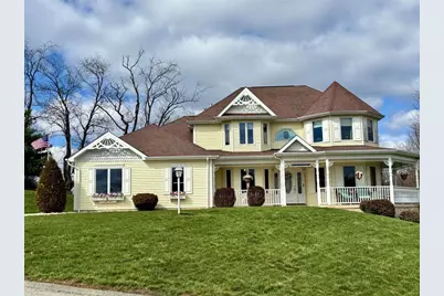 11091 Belaire Dr, North Huntingdon, PA 15642 - Photo 1