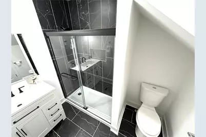 1327 Reddour St, Pittsburgh, PA 15212 - Photo 9