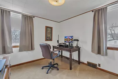 2893 Brodhead Rd, Hopewell Township, PA 15001 - Photo 25