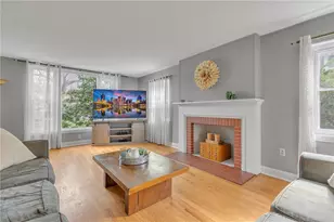 2893 Brodhead Rd, Hopewell Township, PA 15001 - Photo 5