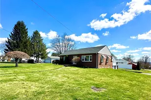 123 W Northview Ave, Neshannock Township, PA 16105 - Photo 5