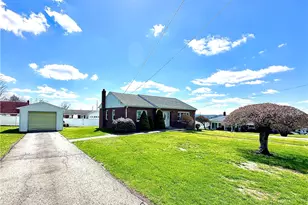 123 W Northview Ave, Neshannock Township, PA 16105 - Photo 3