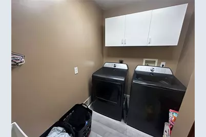 22 Dawn Dr, White Township, PA 15701 - Photo 9