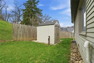 409 Victoria St, West Mifflin, PA 15122 - Photo 39