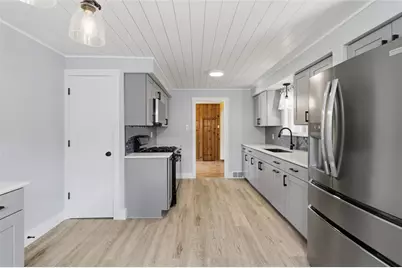 409 Victoria St, West Mifflin, PA 15122 - Photo 11