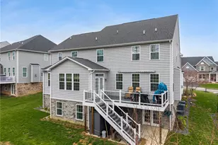 4018 Overview Dr, Cecil, PA 15317 - Photo 5