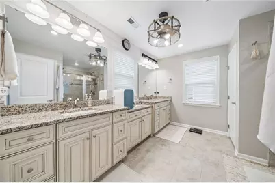 4018 Overview Dr, Cecil, PA 15317 - Photo 17