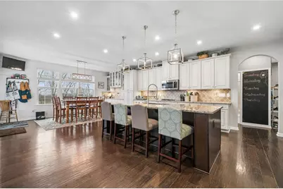 4018 Overview Dr, Cecil, PA 15317 - Photo 7