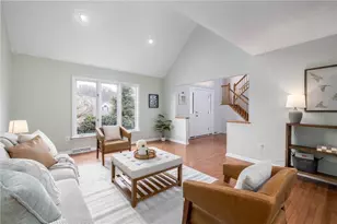 5542 Saddlebrook Dr, Bethel Park, PA 15102 - Photo 7