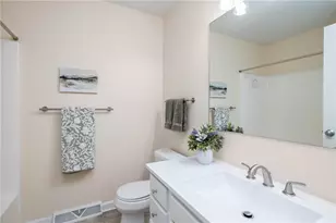 5542 Saddlebrook Dr, Bethel Park, PA 15102 - Photo 29