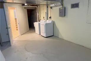 5542 Saddlebrook Dr, Bethel Park, PA 15102 - Photo 35